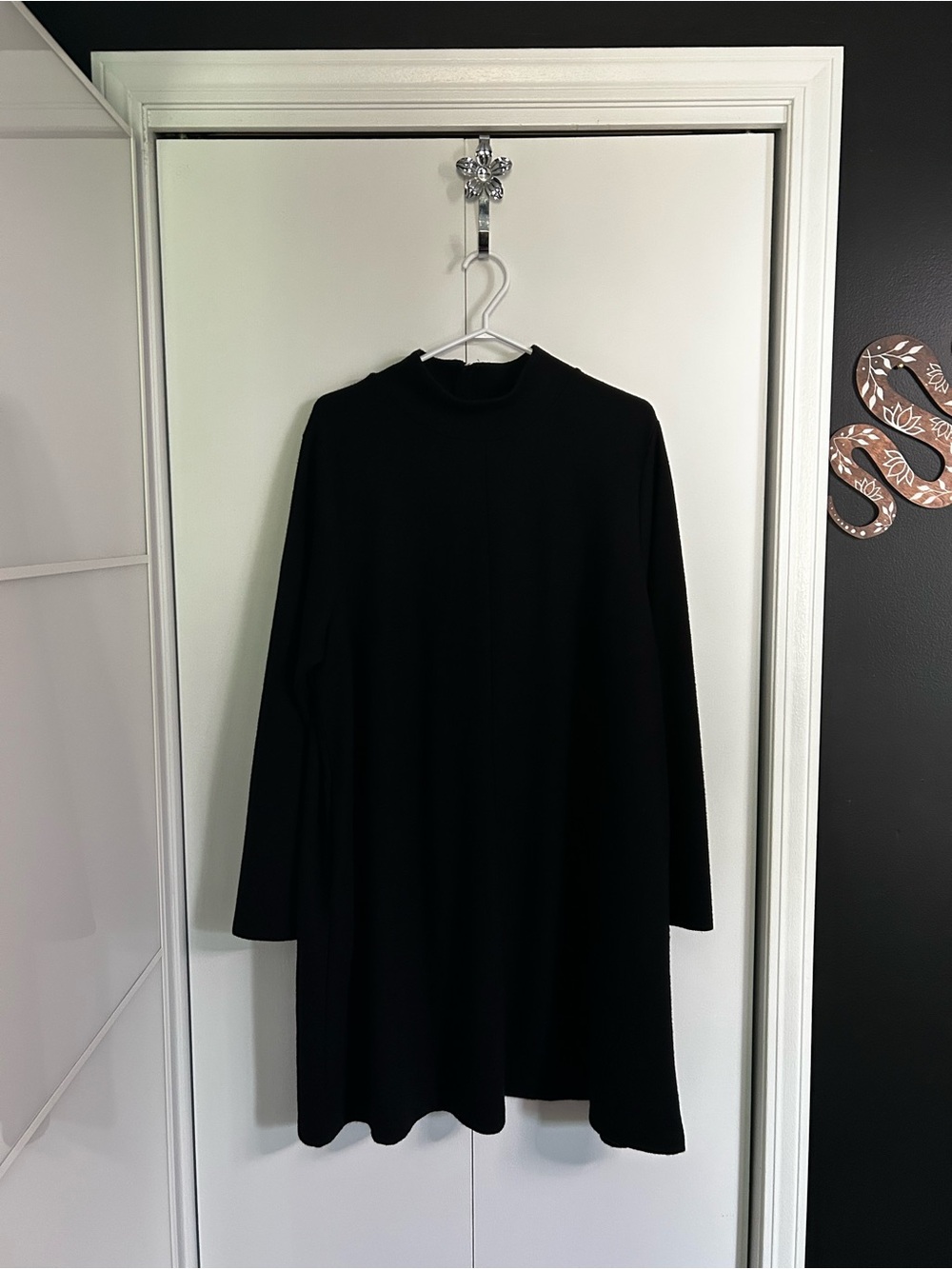 GAP size XXL Black Cowl Neck Long Sleeve Swing Sweater Dress